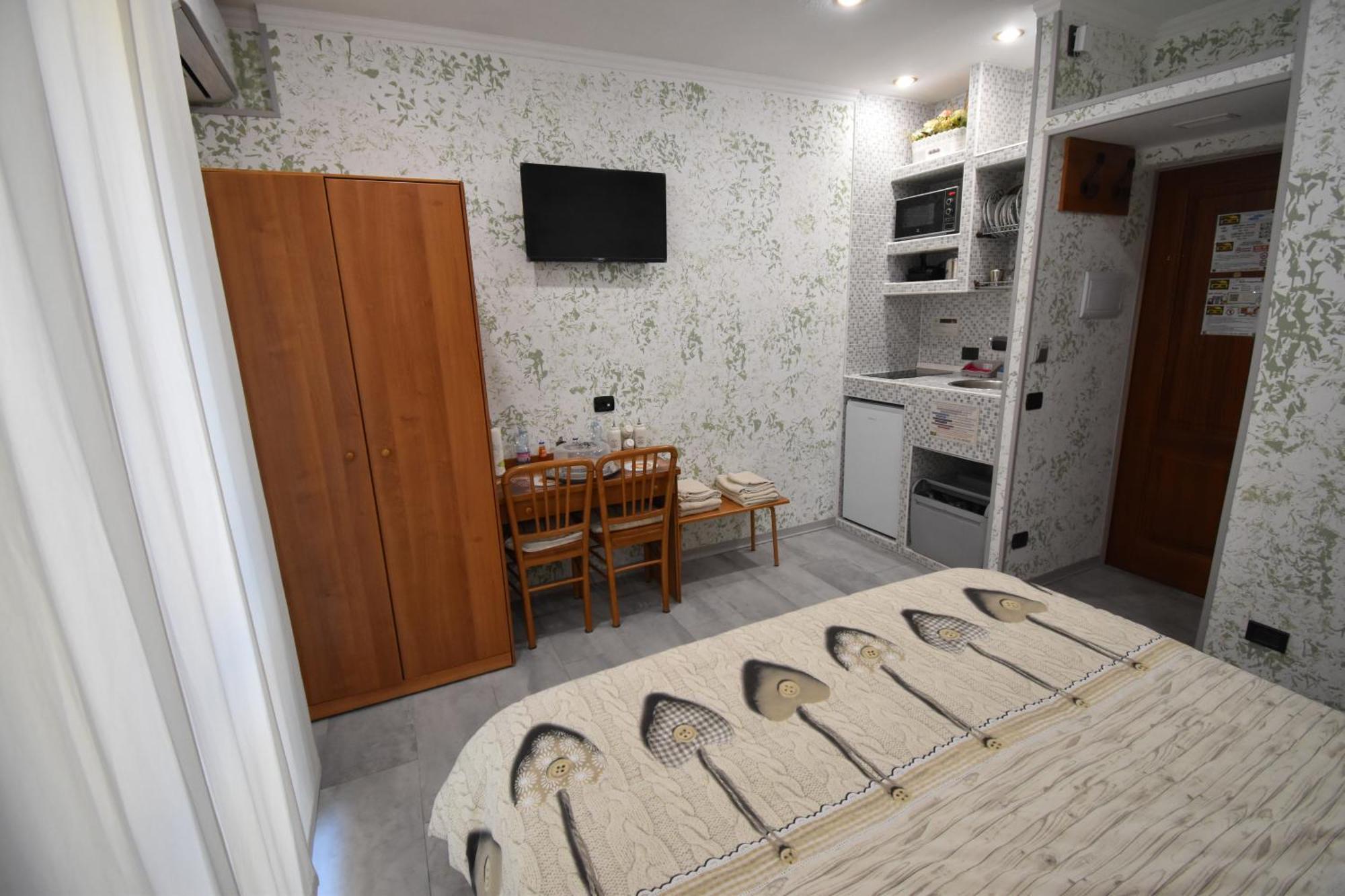 Vichyenichy Hotel Morena Room photo